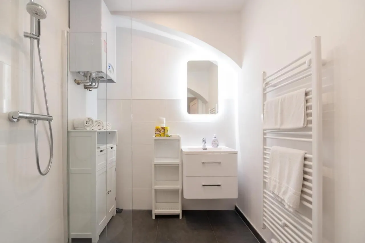 Ferienwohnung Der Fuchsbau - Neu, kuschelig und zentral im Grünen Wien Österreich